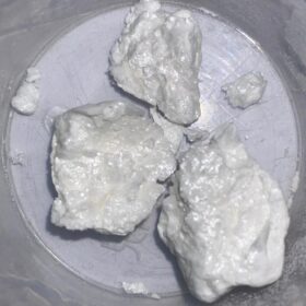 Fischschuppen-Kokain zum Online-Verkauf